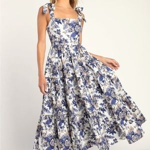 Lulu’s Blue Floral Print Dress